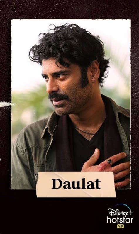 catch sikandar kher as daulat aarya s biggest strength only on hotstar specials presents