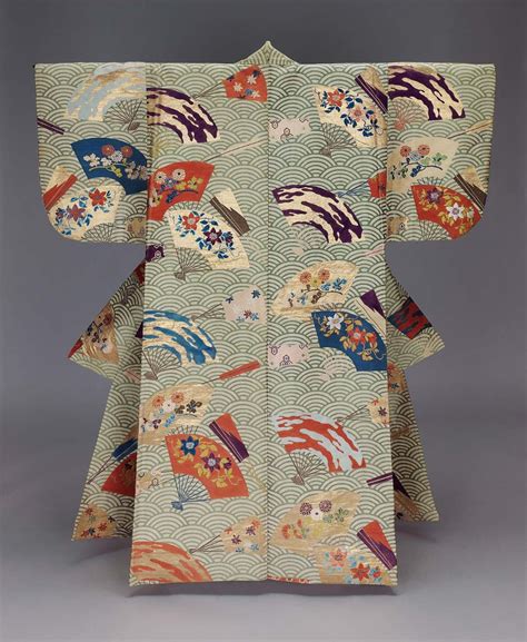 Noh Theater Robe Karaori For Female Role With Design Of Fans ôgi