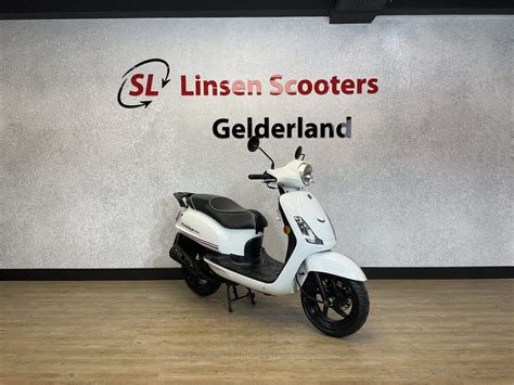 Sym Fiddle Ii Km H Wit Linsen Scooters Gelderland