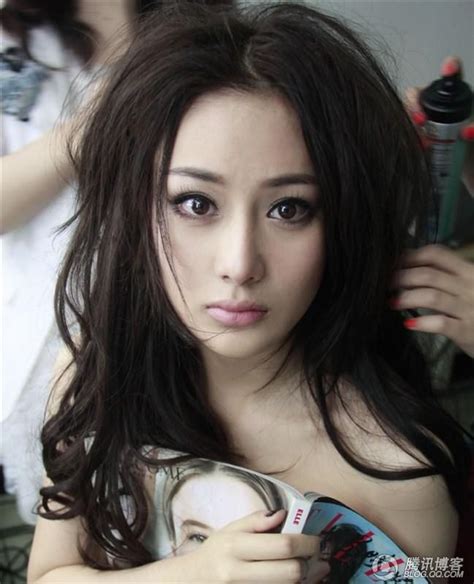 Cute Vivian Zhang Xinyu Xinyu Intimate Photos Implants Breast
