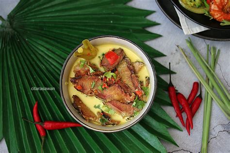 Yang pasti daging salai abang masak lemak daging salai belimbing buluh. Daging Salai Masak Lemak Cili Padi ~ Resepi Terbaik