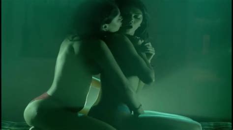 Indian Actress Karishma Sharma Sakshi Hot Lesbian Sex Ragini MMS Nude