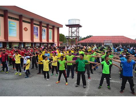 Hari sukan sekolah sam sultan hisamuddin sg bertih telah berlangsung pada 14 april 2019 terima kasih kepada semua. Hari Sukan Asrama | Portal Rasmi SM IMTIAZ YT KUALA ...
