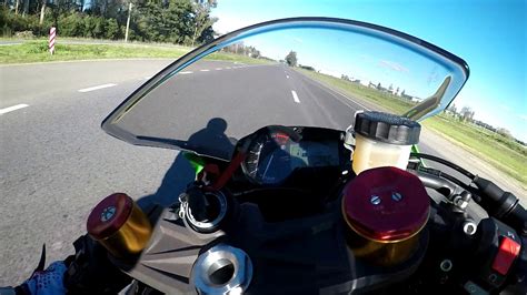 It produced more power and torque, and accelerated quicker than any other road bike but unfortunately was still restricted to an agreed 186mph limit, but. Kawasaki zx6r top speed - YouTube