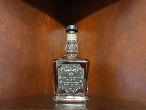 Jack Daniels Single Barrel Select Review - Is It Worth It?