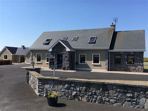 Olearys Lodge Bandb Prices And Reviews Doolin Ireland