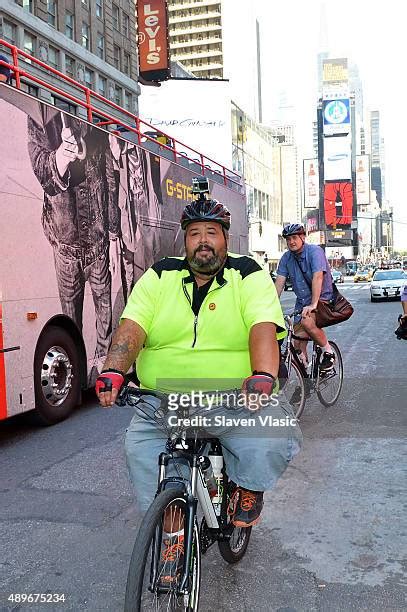 Fat Guy Across America Arrives In New York City Fotografías E Imágenes