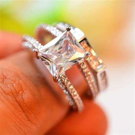 Luxury Crystal Female Square Wedding Ring Set Fashion Silver Color
