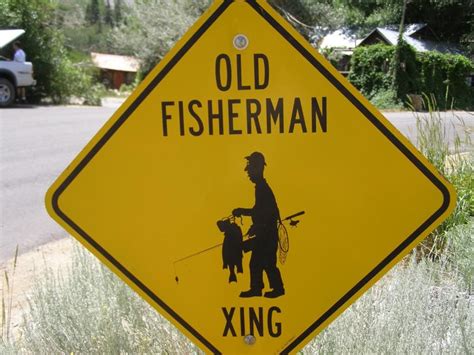 Funny Funny Fishing Sign A Part Of 25 Funny Fishing Pics Image