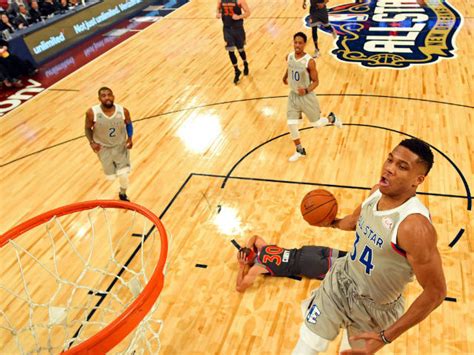 5 Team Lebron Players Giannis Needs To Dunk On In The Nba All Star Game