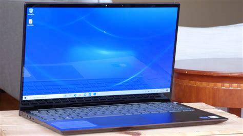 Dell Inspiron 15 7000 2 In 1 Black Edition 7506 Review 2021 Pcmag Australia