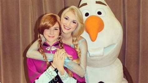 Video Meet Frozen Character Elsa S Real Life Doppelganger Abc News