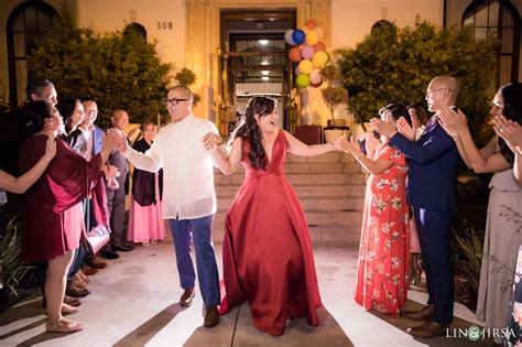 We have photographed weddings, both national and candid photography is just about the moments. Redondo Beach Historic Library Wedding | Kandy & Ernesto