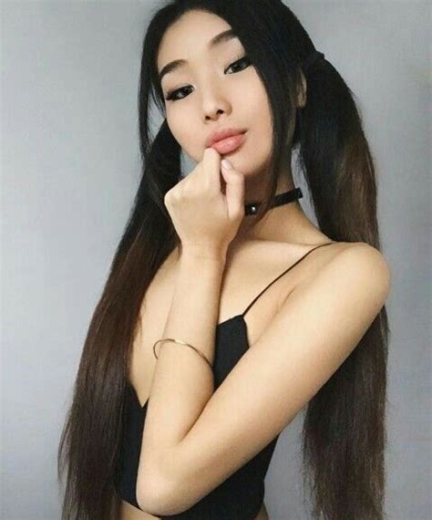Pin By Trsa Gvhy On Bambii Sexy Hair Long Hair Styles Asian Beauty