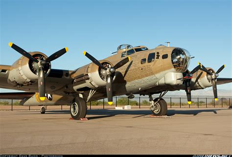 Boeing B 17g Flying Fortress 299p Untitled Aviation Photo