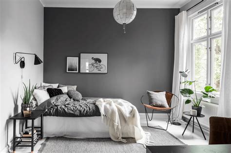 Minimalist Décor Is The Perfect Statement In This Gray Bedroom Ideas