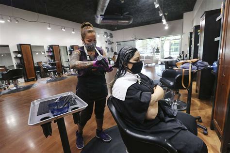 Barbershops Hair Salons Get Ok To Reopen In Much Of California