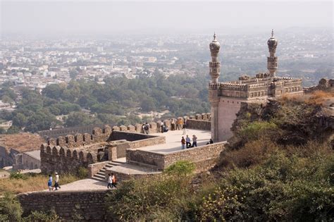 Roam Around The Top 7 Historical Monuments Of Hyderabad