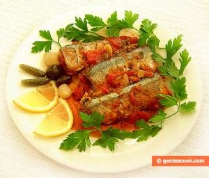 Pomidoro tipo san marzano o roma freschi,lavati, sbollentati e pelati kg. Saira (pesce azzurro) alla pizzaiola - Gastronomia Geniale