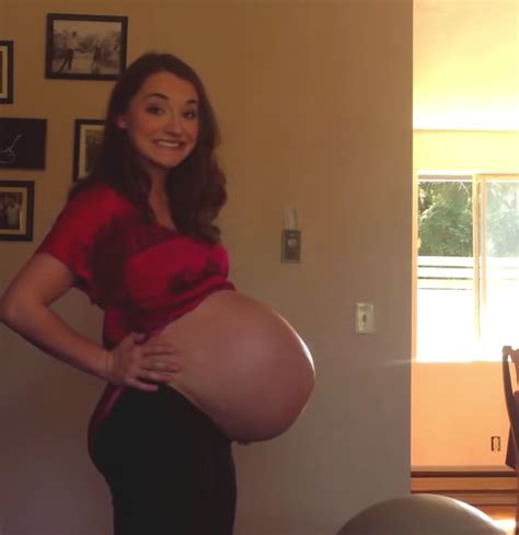 Twin Pregnancy Pregnant Belly Twin Pregnancy Pregnant