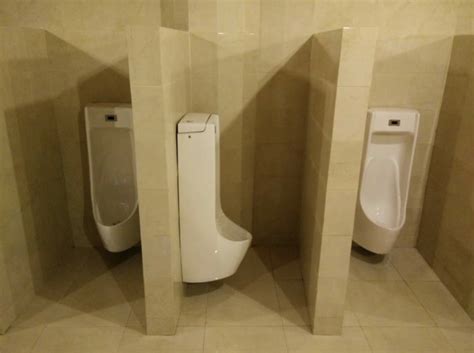 15 Bathroom Design Fails Thatll Make You Want To Hold It Forever