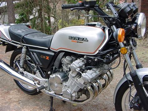 A Seriously Mean Classic Bike 82 Honda Cbx 1000 6 Cylinder Motorcycles Pinterest