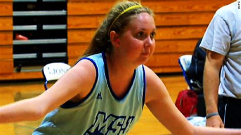 Muere Lauren Hill De 19 Años Tras Una Batalla Contra El Cáncer Cnn