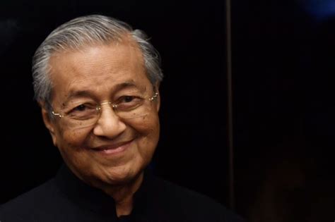 Pakatan harapan tiada kena mengena dengan gerakan mahathir. Br1m 2019 Tun Mahathir - Aerotoh