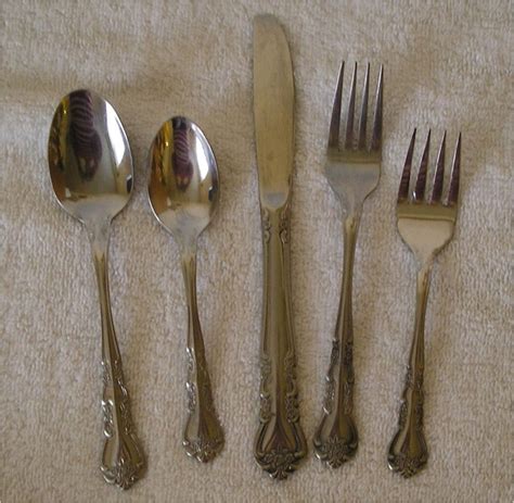 Discontinued Oneida Stainless Steel Flatware Patterns Adinaporter