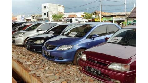 rekomendasi mobil sedan bekas murah harga rp 20 jutaan rajanya tahun 90an blog