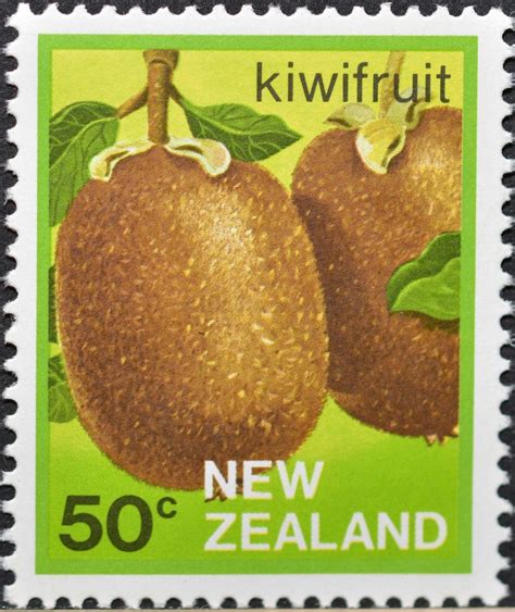 New Zealand 975 1983 Fruits Kiwifruit Kiwi Fruit Post Stamp
