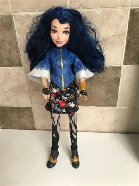 Evie Isle Of The Lost Doll Signature Disney Descendants Hasbro Articulated Picclick Uk