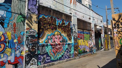 Mission District Street Art — Landmark Review Condé Nast Traveler