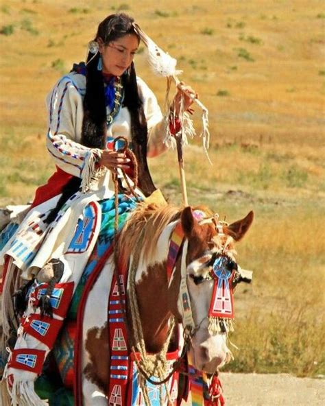 Indian Woman An Her Horse Native American Horses Native American