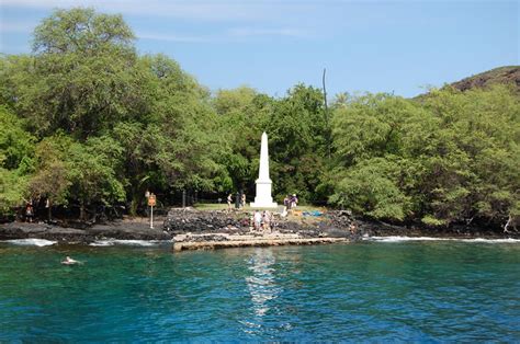 Captain Cook Monument Big Island