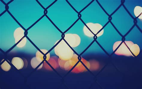 Chain Link Fence Wallpapers 4k Hd Chain Link Fence Backgrounds On