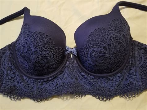 New Without Tags Victorias Secret Body By Victoria Lined Demi Bra