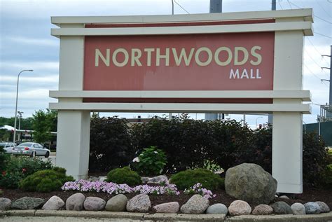 Northwoods Mall Peoria Il Nothwoods Mall Opened In 1973 Flickr