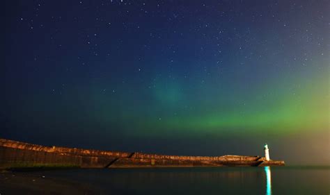 Northern Lights Over The Uk Spectacular Aurora Borealis Pictures Taken