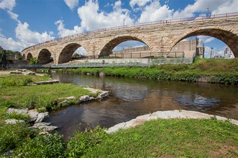 Stone Arch Bridge Design