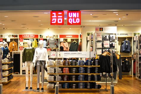 jɯɲikɯɾo) is a japanese casual wear designer, manufacturer and retailer. Uniqlo wants to double EU store count by 2020 - Retail in Asia