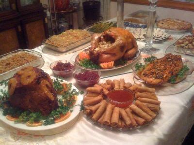 Here's a traditional and elegant christmas dinner menu 30 christmas food traditions from around the world. Pin on FOOD 4 UR SOUL