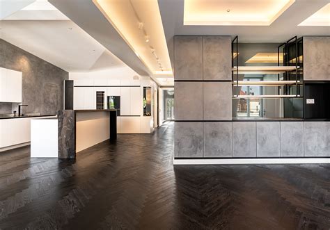 Die dachbalken, die auf diesem bild zu. Exklusive DG-Wohnung in München vorher/nachher Immobilien ...