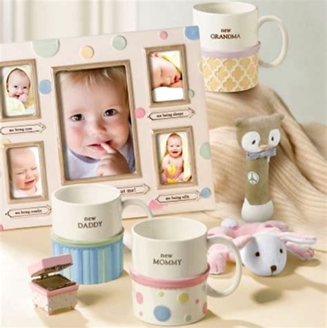 Great baby gifts, based on their age. gift for newborn baby - Having Kids