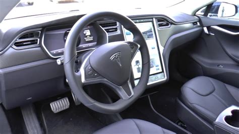 Check Out Whats Inside This Tesla Model S Youtube