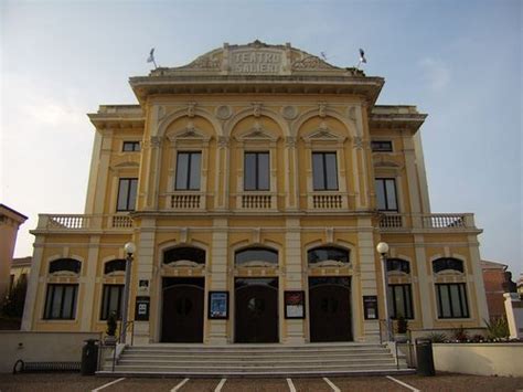 teatro salieri legnago tuscanyagriturismogiratola antonio salieri mansions house styles