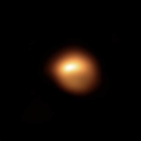 Eso Telescope Sees Surface Of Dim Betelgeuse