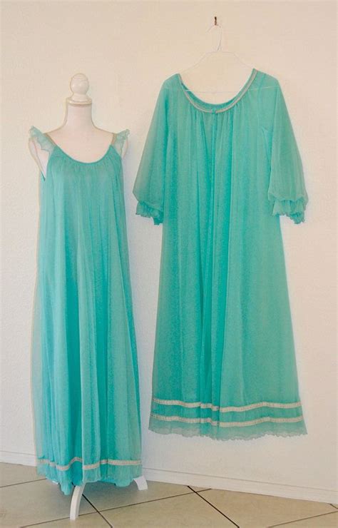 Vintage Intime California Peignoir Long Nightgown Robe Set Peignoir