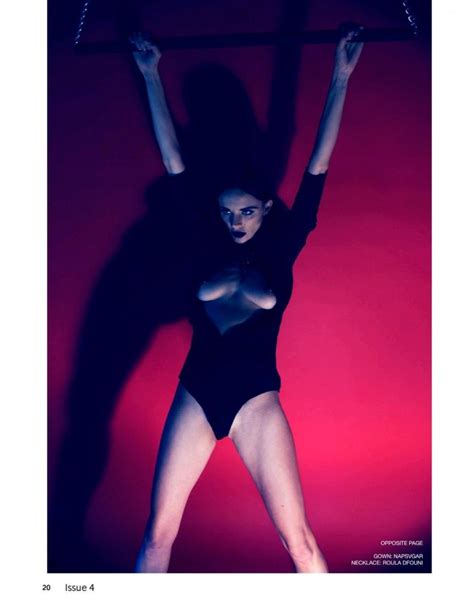 Kira Dikhtyar Sexy Topless 7 Photos Nude Celebs