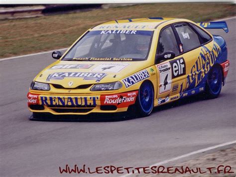 Les Petites Renault Laguna BTCC 1996 Will Hoy
